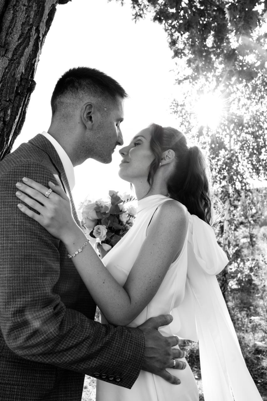 Виктория и В. Меня зовут Сабина, и я ваш фотограф