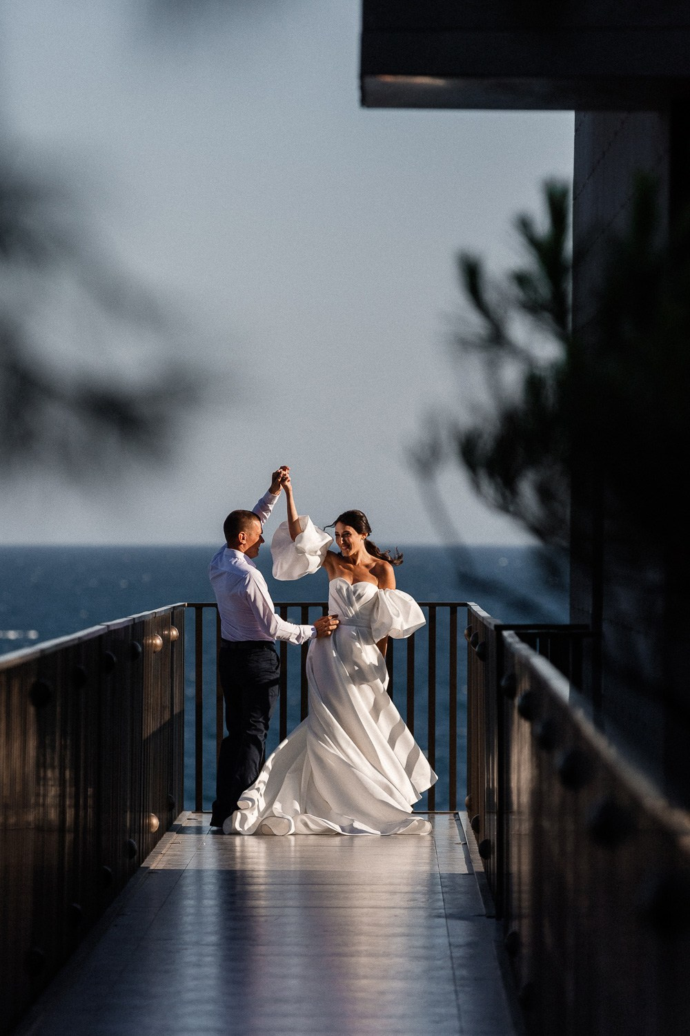 Николай и Юля — Свадебная фотосессия в Форосском парке. Свадебный фотограф, фотосъемка в Крыму, Севастополе, Симферополе, Ялте