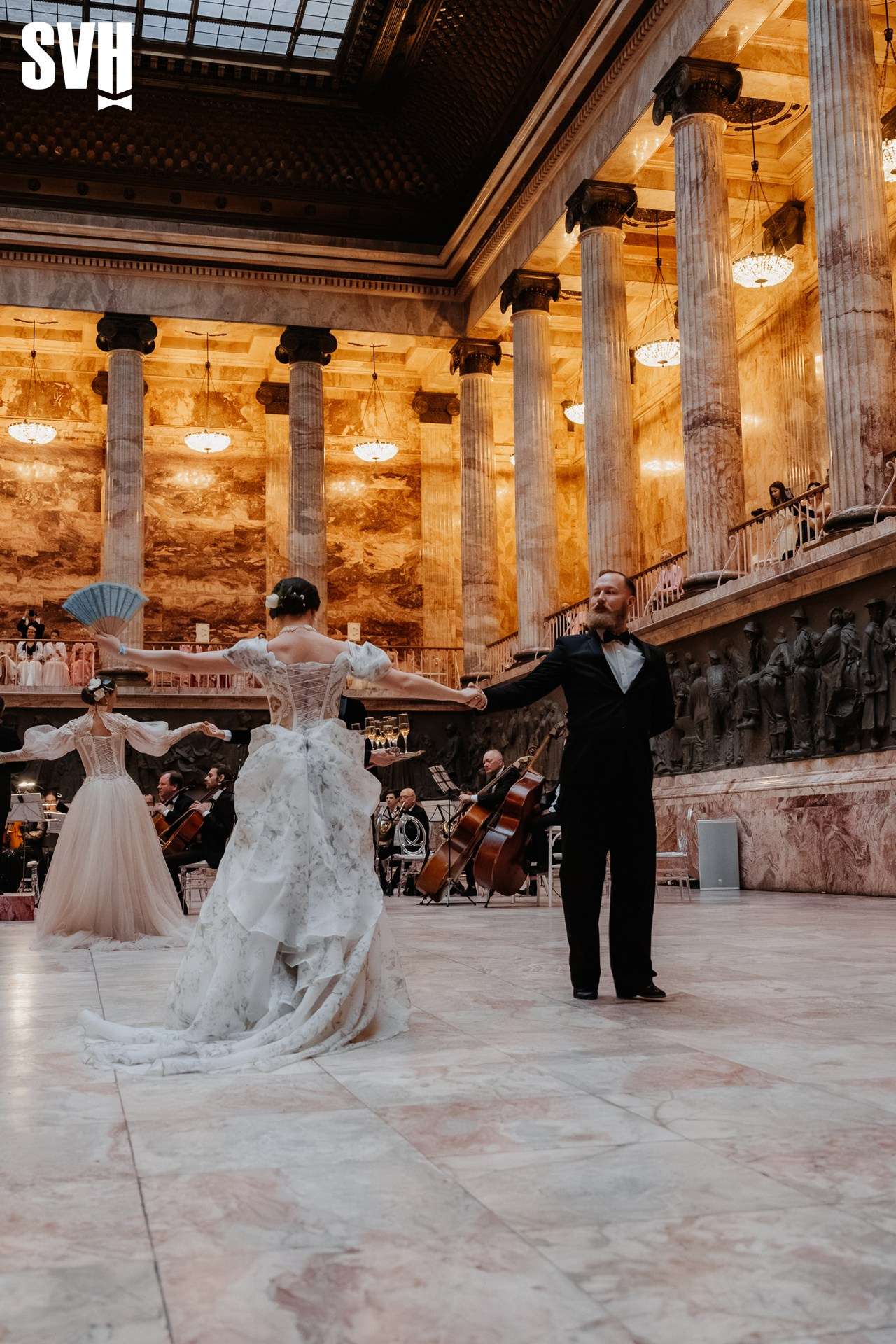 Пасхальный бал Петра Аксёнова