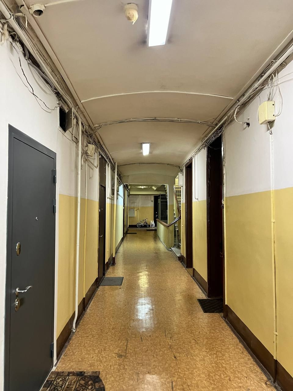 Выставка «Литературный этаж. 100 лет на крыше Дома Нирнзее». П&П — Полезное с Приятным. Фотоэкскурсии — Москва на память. Экскурсовод и фотограф в Москве. Увези столицу в своём альбоме!