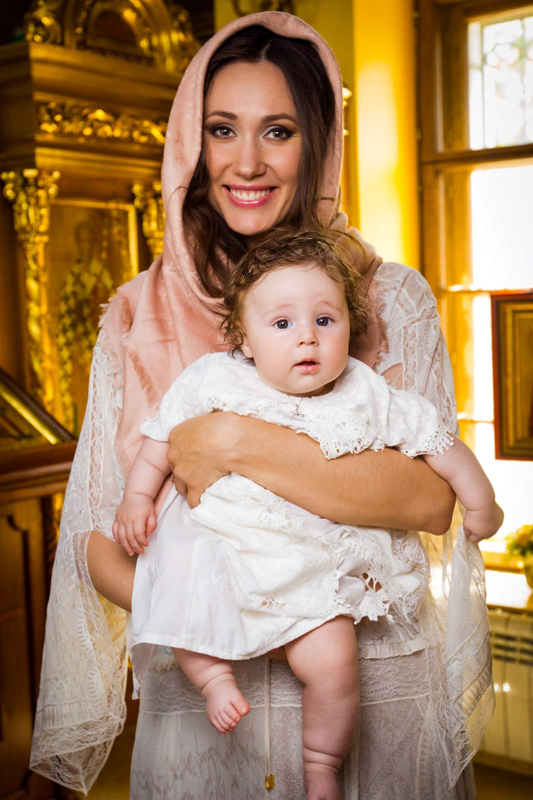 ВЫПИСКА И КРЕЩЕНИЕ. Фотограф и видеограф для бизнеса в Москве — фуд, рестораны, интерьер, контент | Sizov Studio