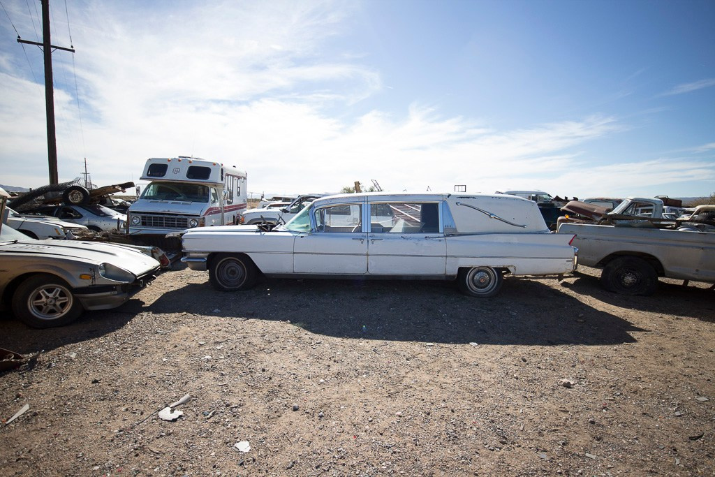 Ретро- авторазборка, США, 2013. Фотограф Василий Буланов