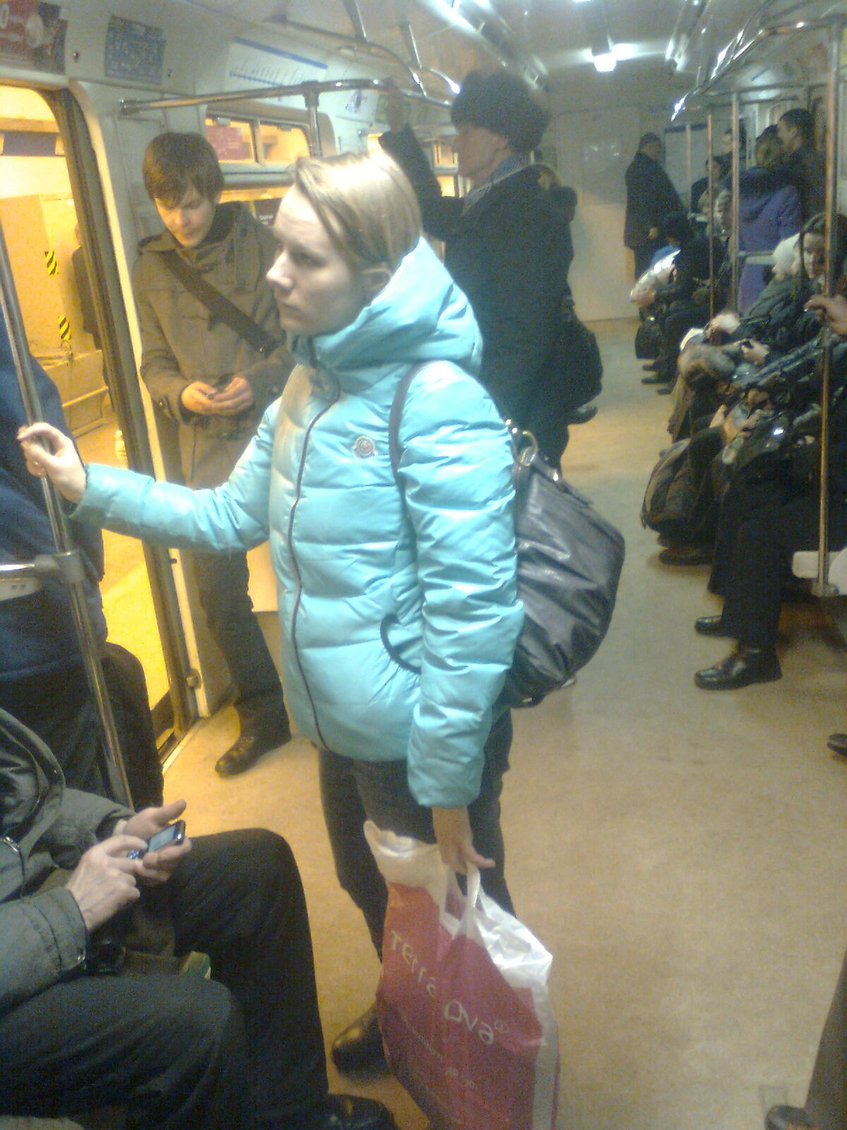 Питерское метро. Художник. Фотограф