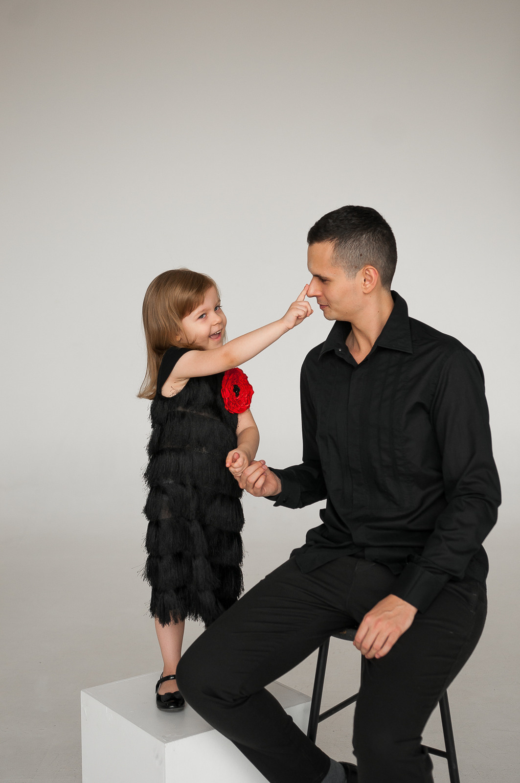 Family photoshoot_Марина, Даша, Андрей и Эмилия. Свадебный и семейный фотограф в Минске Яна Новак