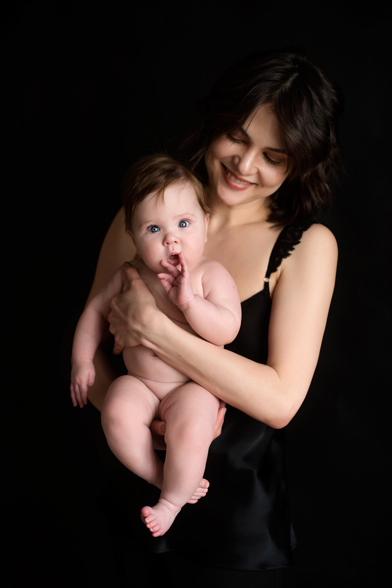 София 9 месяцев. Фотограф новорожденных Елена Панова