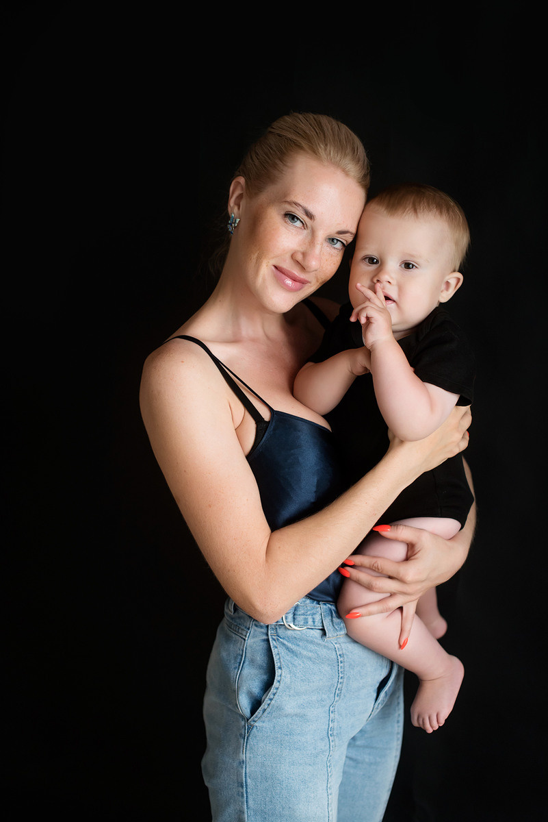 Артем 11 месяцев. Фотограф новорожденных Елена Панова