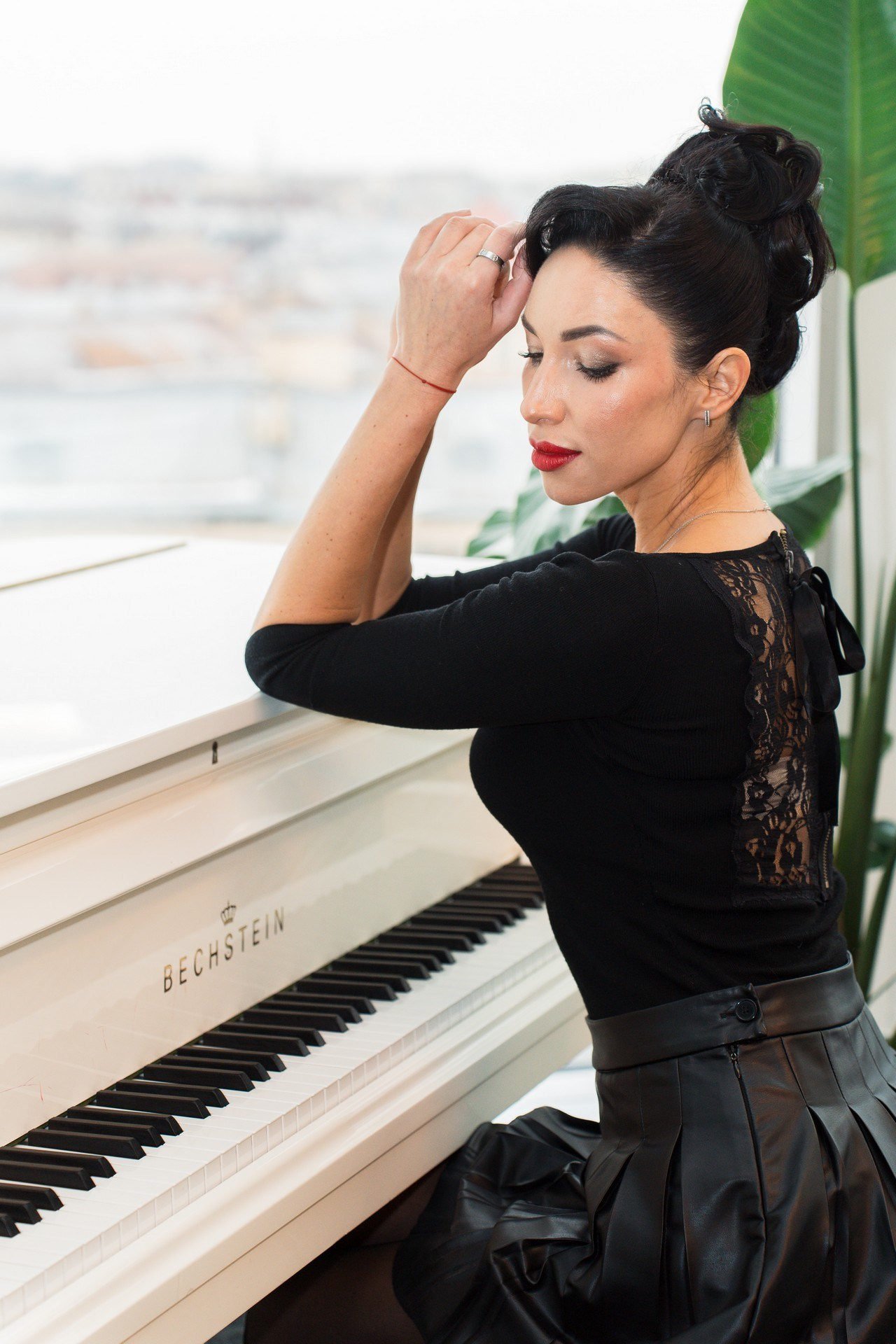 Русьпушнина. Репортажная съёмка в Санкт-Петербурге, Константин Петров