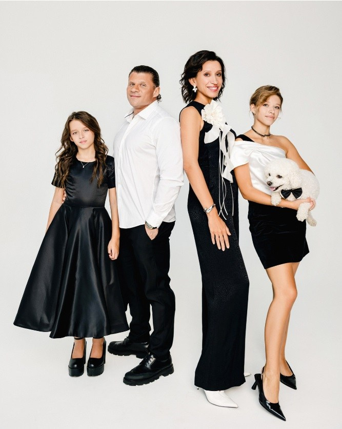 НОВЫЕ СЪЕМКИ В СТУДИИ — СЕМЬЯ (ПЛАН)