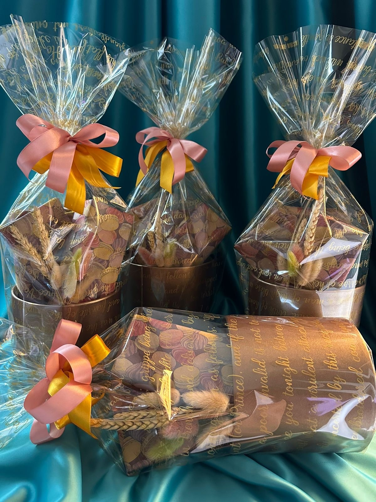 «Важному человеку!». Студия подарочных наборов «Владия»