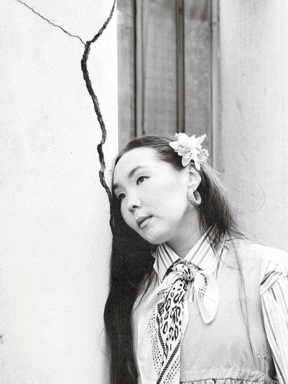 Street. Nicole — photographer