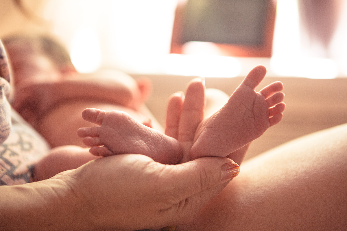 Ньюборн съемка, фото младенцев дома, домашние фотосессии