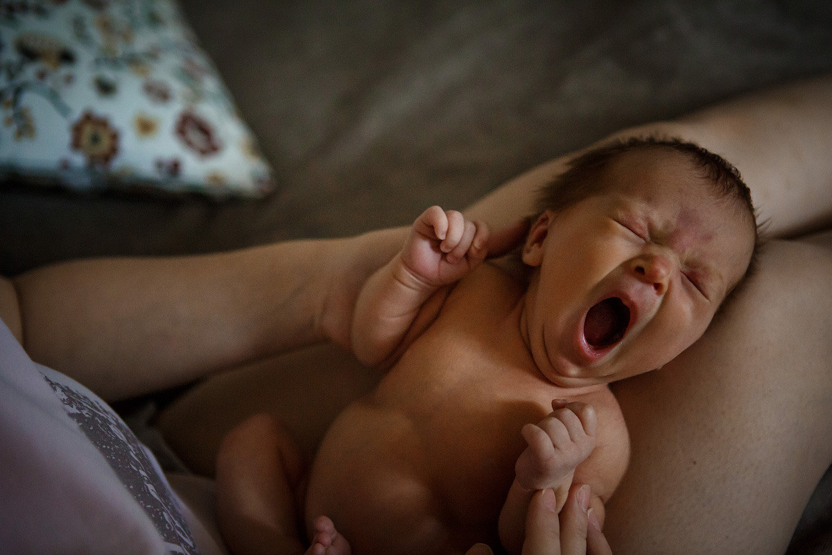 Ньюборн съемка, фото младенцев дома, домашние фотосессии