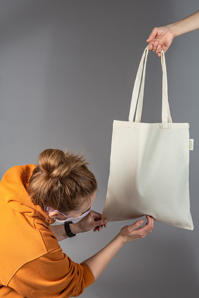 Фотограф для производства. Фотограф для маркетплейсов