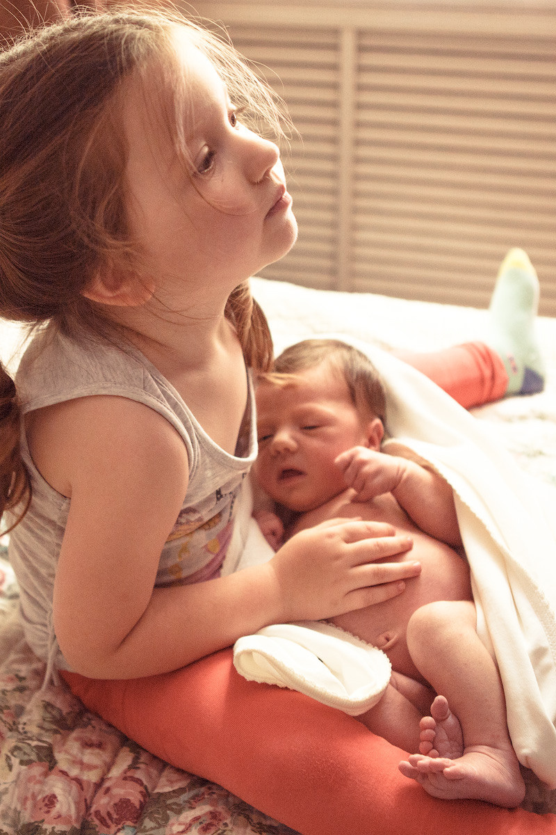 Ньюборн съемка, фото младенцев дома, домашние фотосессии