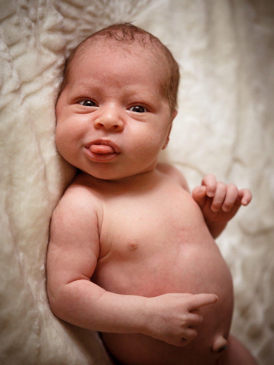 Ньюборн съемка, фото младенцев дома, домашние фотосессии