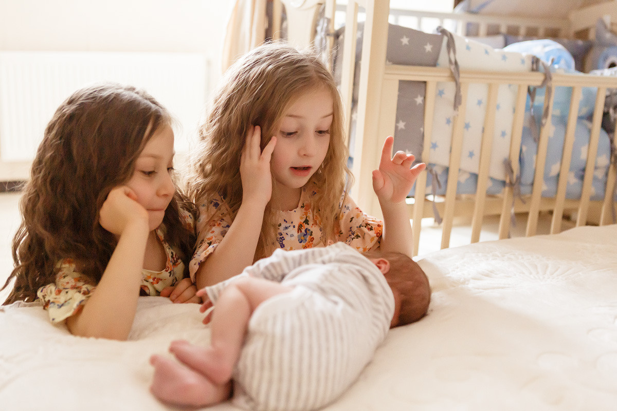 Ньюборн съемка, фото младенцев дома, домашние фотосессии