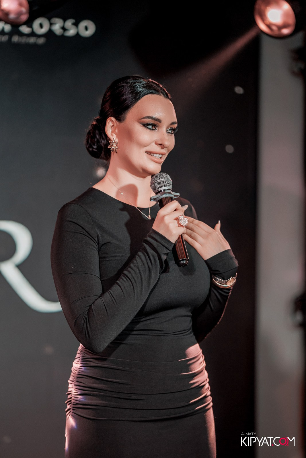 ПРЕЗЕНТАЦИЯ ЖУРНАЛА «VELLURE». КИПЯТКОМ АЛМАТЫ!