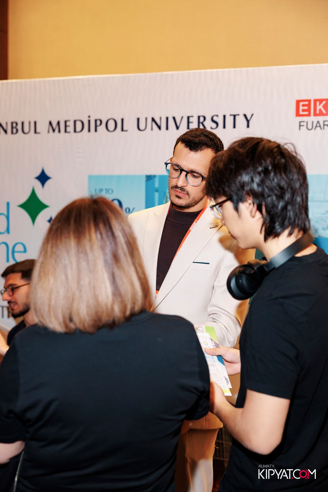 ВЫСТАВКА ТУРЕЦКИХ УНИВЕРСИТЕТОВ. КИПЯТКОМ АЛМАТЫ! Фотосъемка мероприятий в Алматы