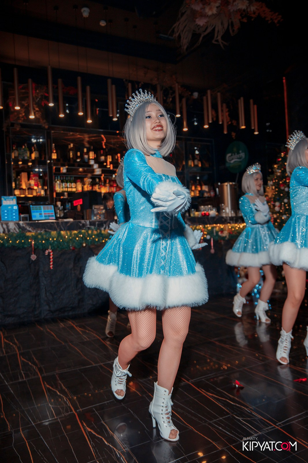 БАР ПАНАЕХАЛИ НА ДОСТЫК. КИПЯТКОМ АЛМАТЫ! Фотосъемка мероприятий в Алматы