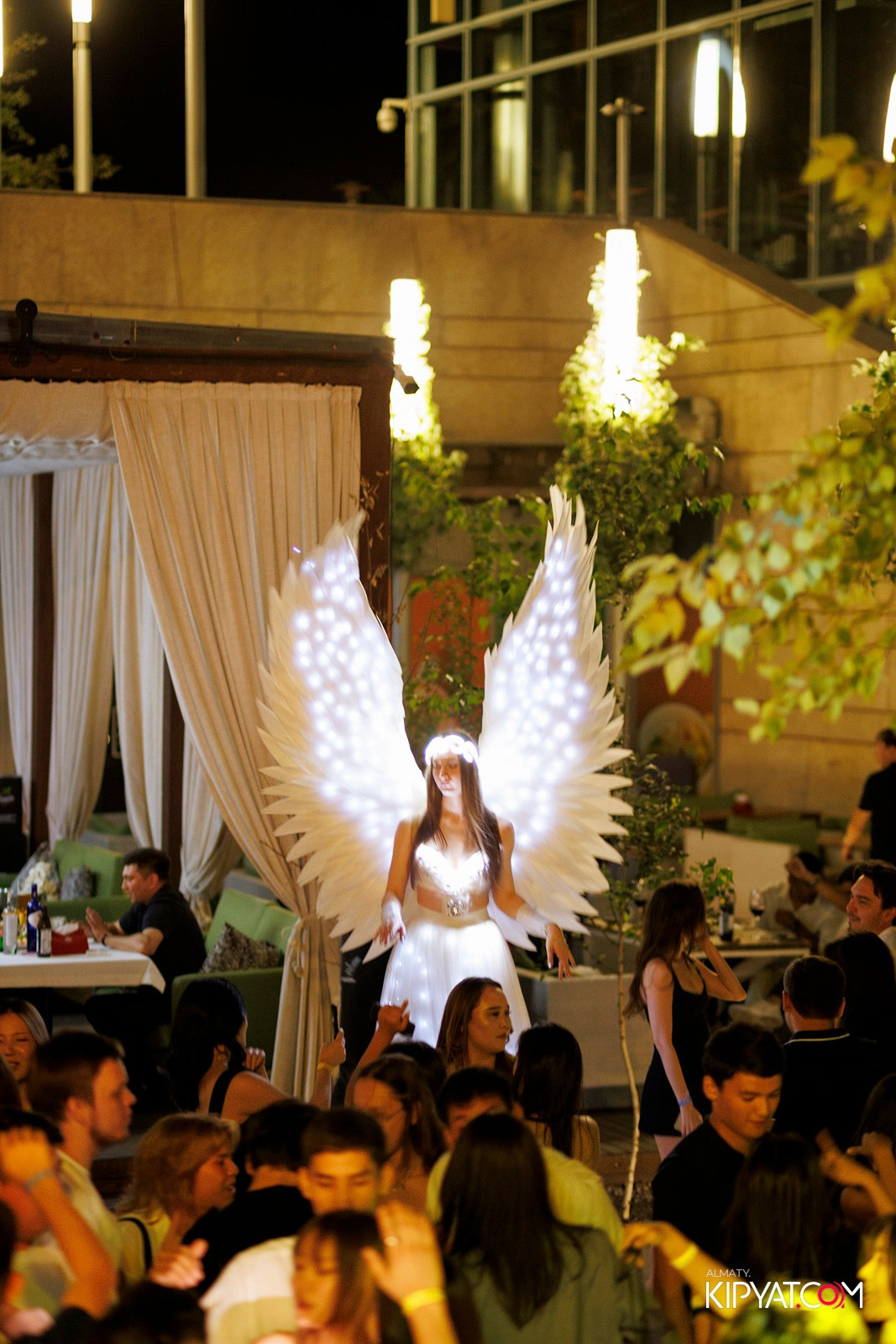 EVENT BAR. КИПЯТКОМ АЛМАТЫ!