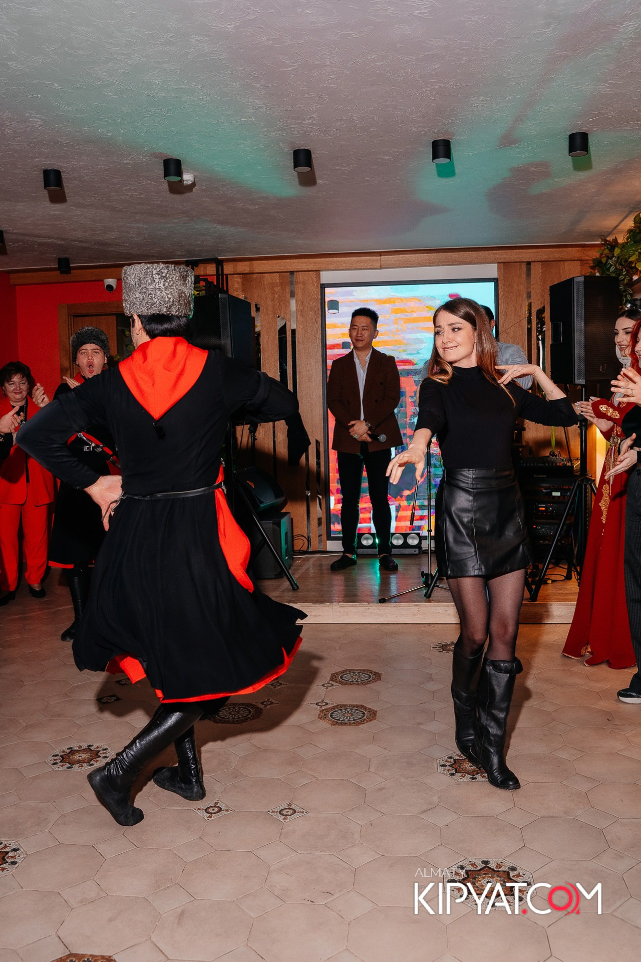 MODI RESTORANCHIK. КИПЯТКОМ АЛМАТЫ!