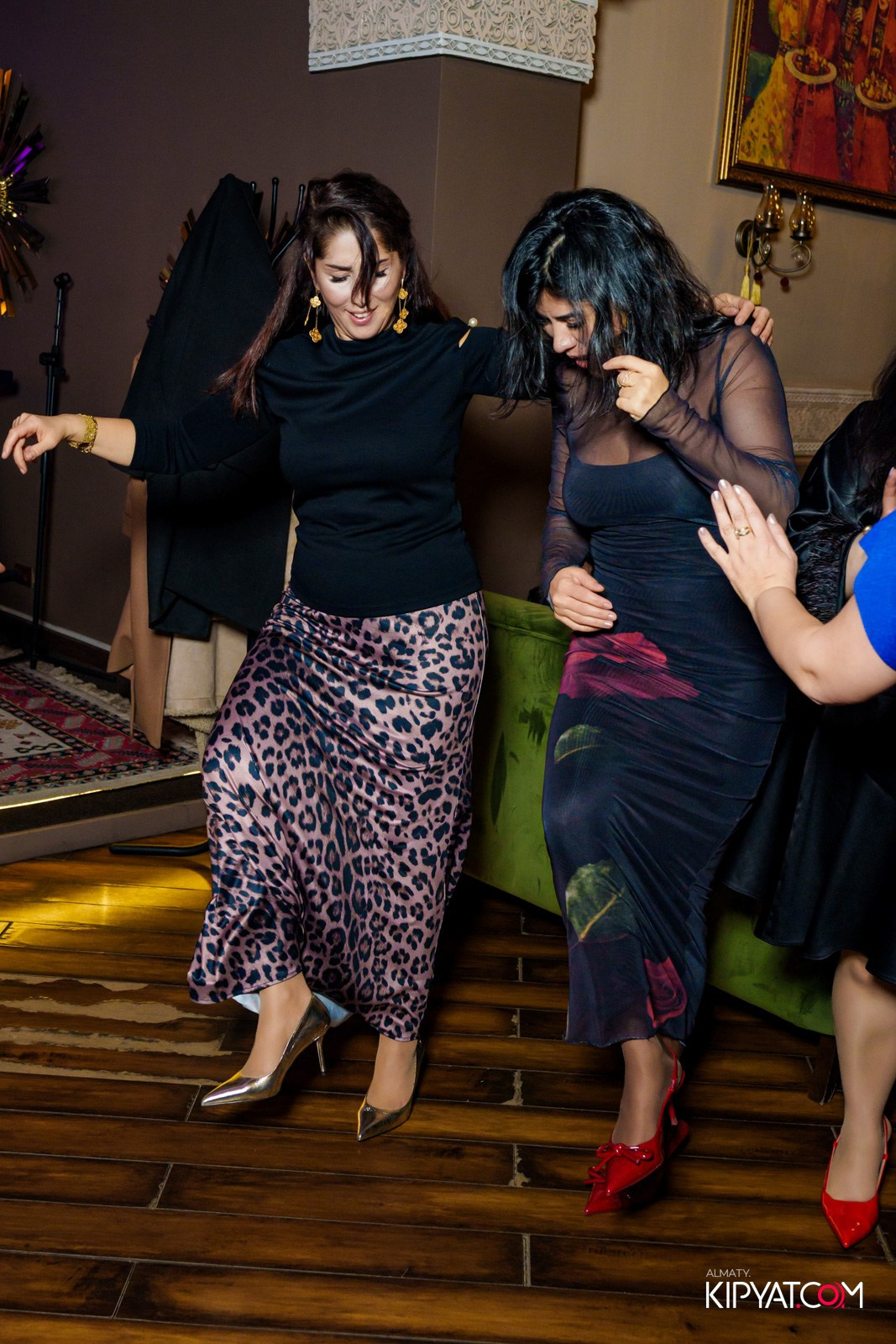 РЕСТОРАН NARSHARAB. КИПЯТКОМ АЛМАТЫ!