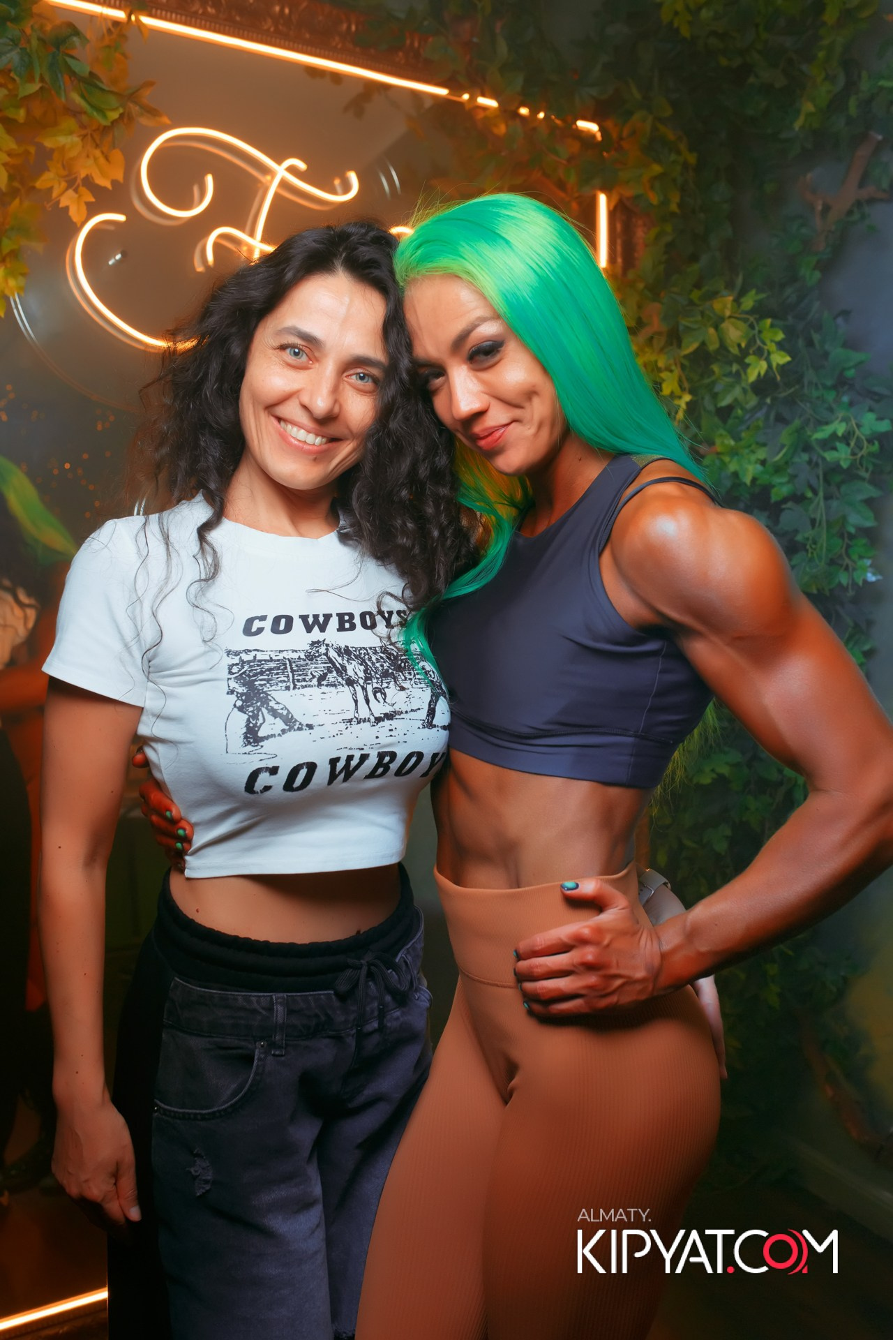 УХО И МЕДВЕДЬ НА САИНА. КИПЯТКОМ АЛМАТЫ!