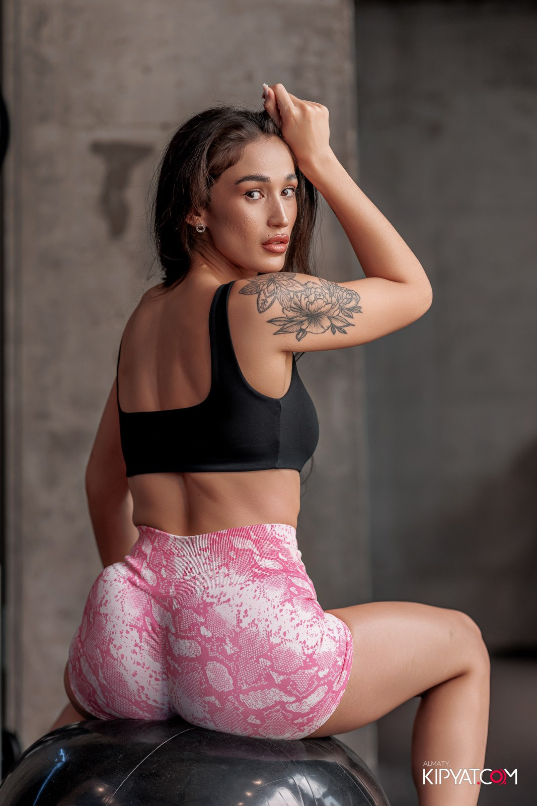 СБОРЫ ФИТНЕС-БИКИНИ В INVICTUS GO ABAY. КИПЯТКОМ АЛМАТЫ!