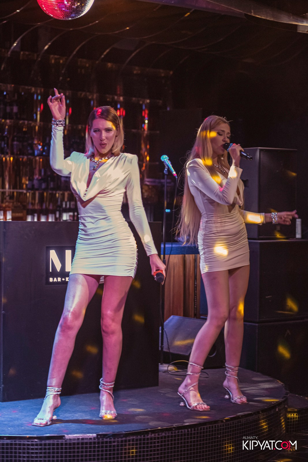 MOOD KARAOKE & TERRACE. КИПЯТКОМ АЛМАТЫ!