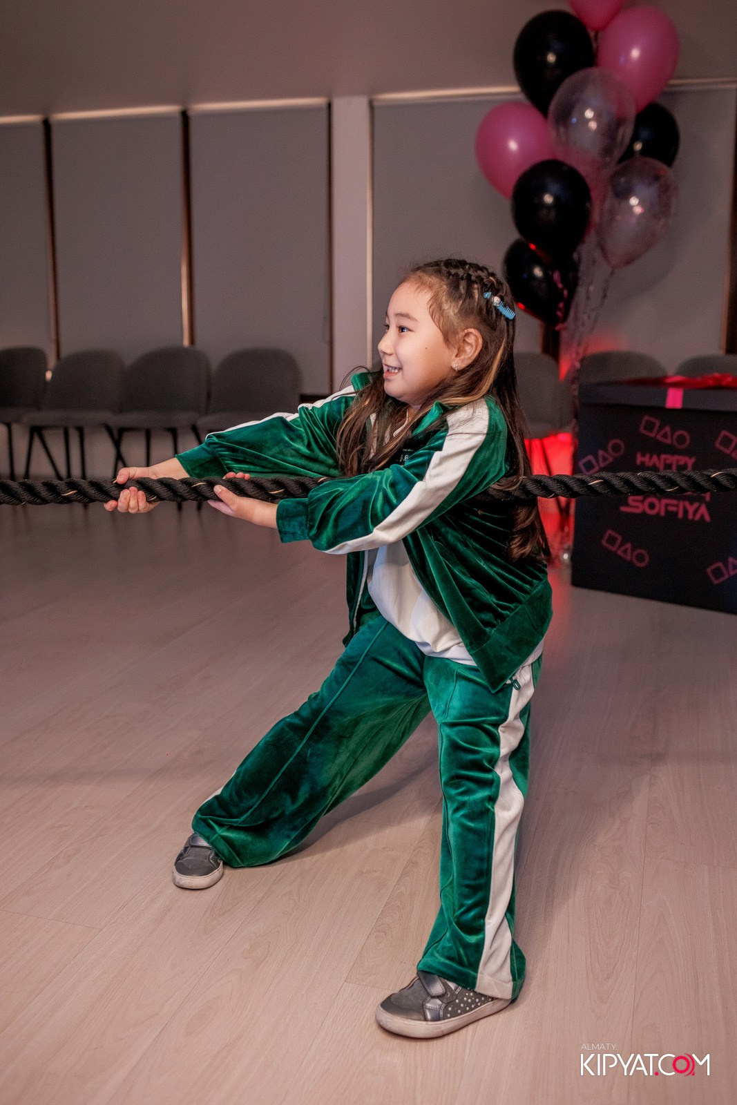 КВЕСТ-ШОУ ALAROVICH ИГРА В КАЛЬМАРА. КИПЯТКОМ АЛМАТЫ!