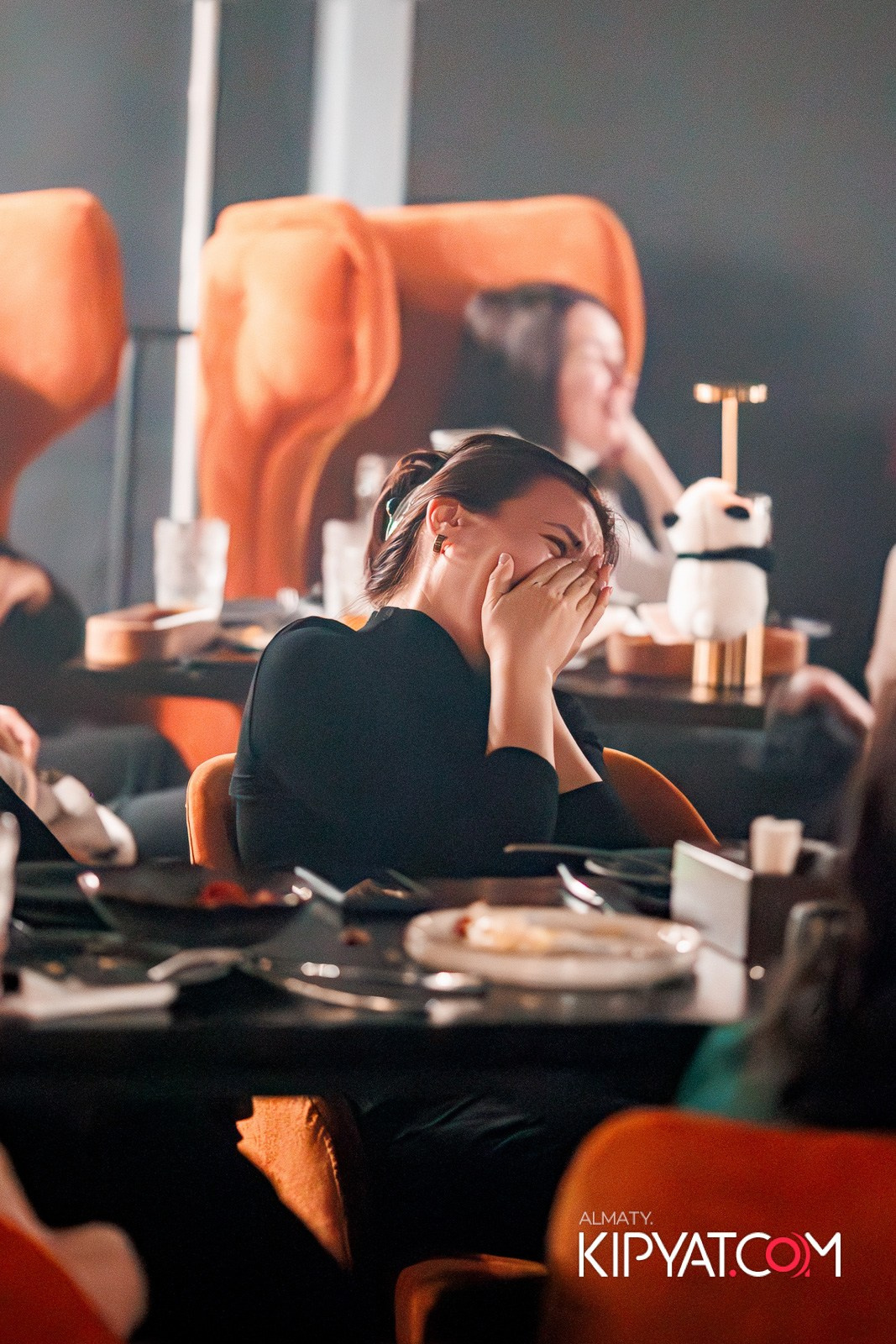 STAND UP КОНЦЕРТ АЛЕКСАНДРА МЕРКУЛЬ. КИПЯТКОМ АЛМАТЫ!