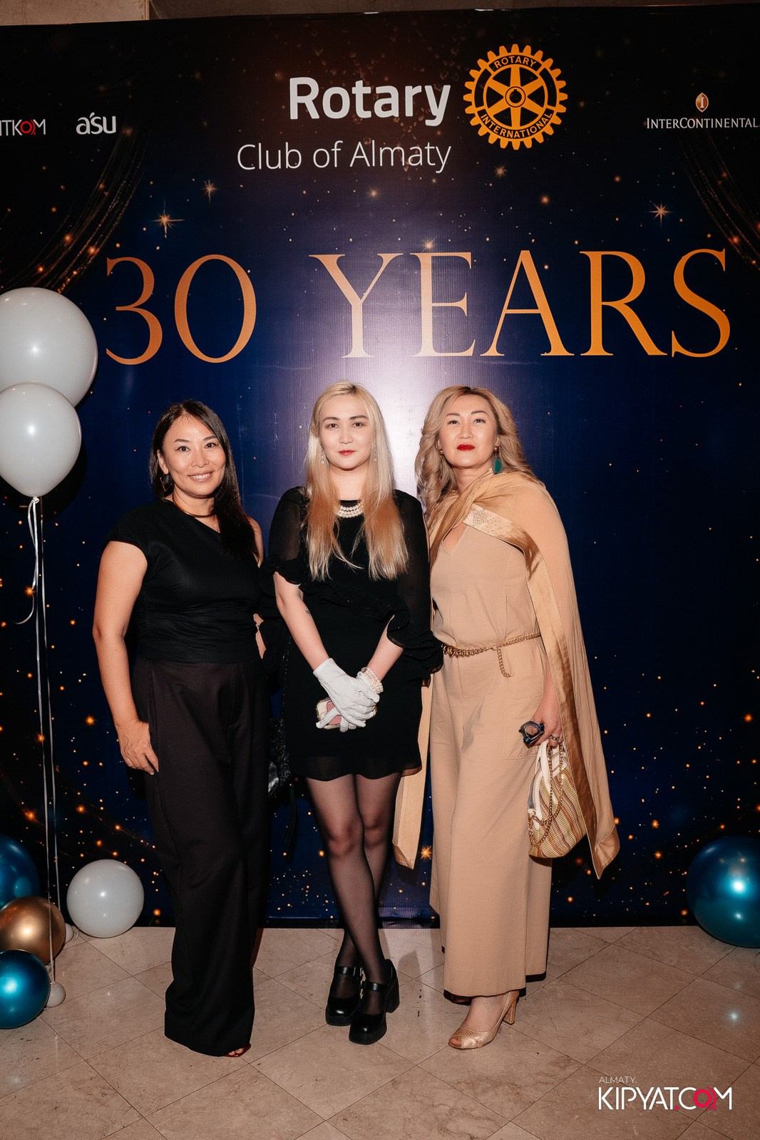 БЛАГОТВОРИТЕЛЬНЫЙ УЖИН В ЧЕСТЬ 30-ЛЕТИЯ ROTARY CLUB OF ALMATY. КИПЯТКОМ АЛМАТЫ!