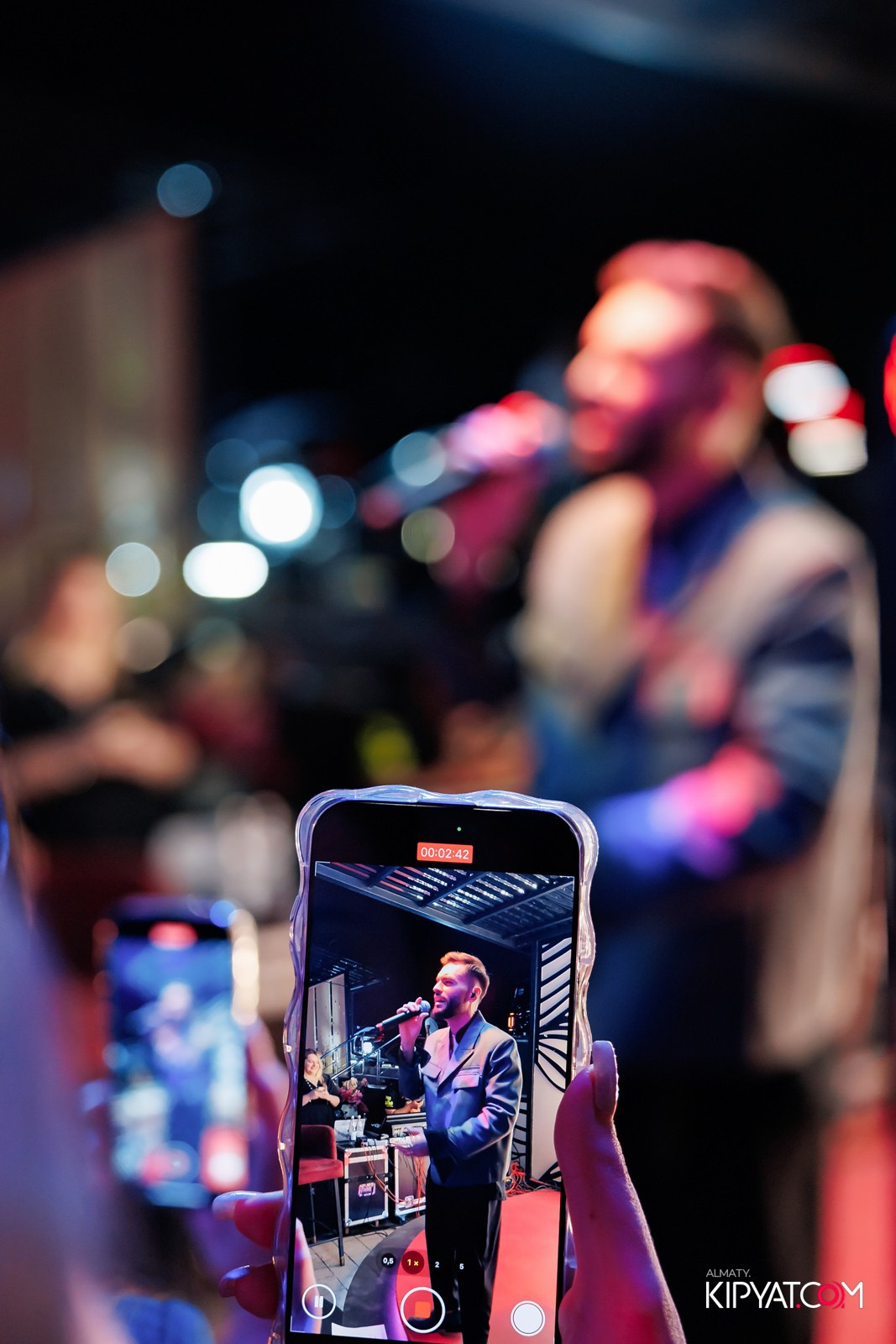 НОДАР РЕВИЯ В «ЗАЯ, НА БИС». КИПЯТКОМ АЛМАТЫ!