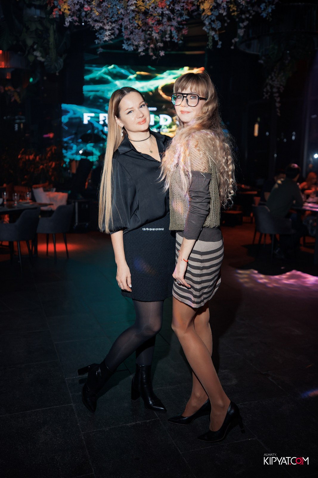 FRIENDS BAR & TERRACE. КИПЯТКОМ АЛМАТЫ!