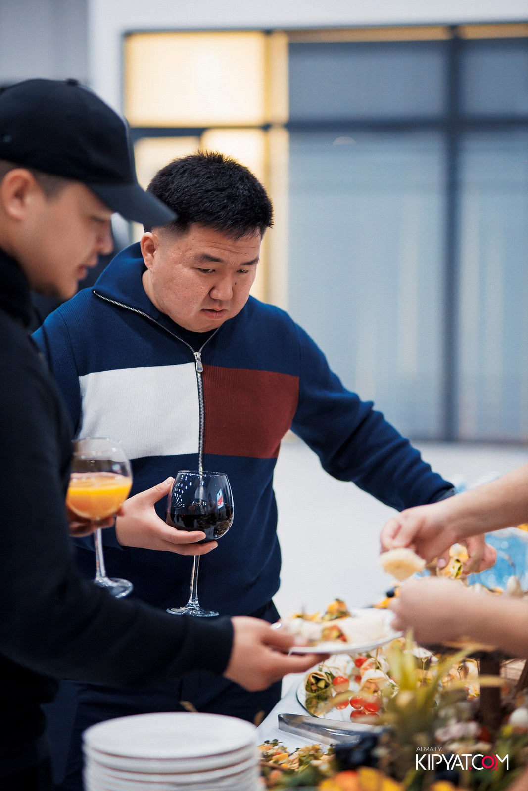 ПРЕЗЕНТАЦИЯ CHERY C8. КИПЯТКОМ АЛМАТЫ! Фотосъемка мероприятий в Алматы