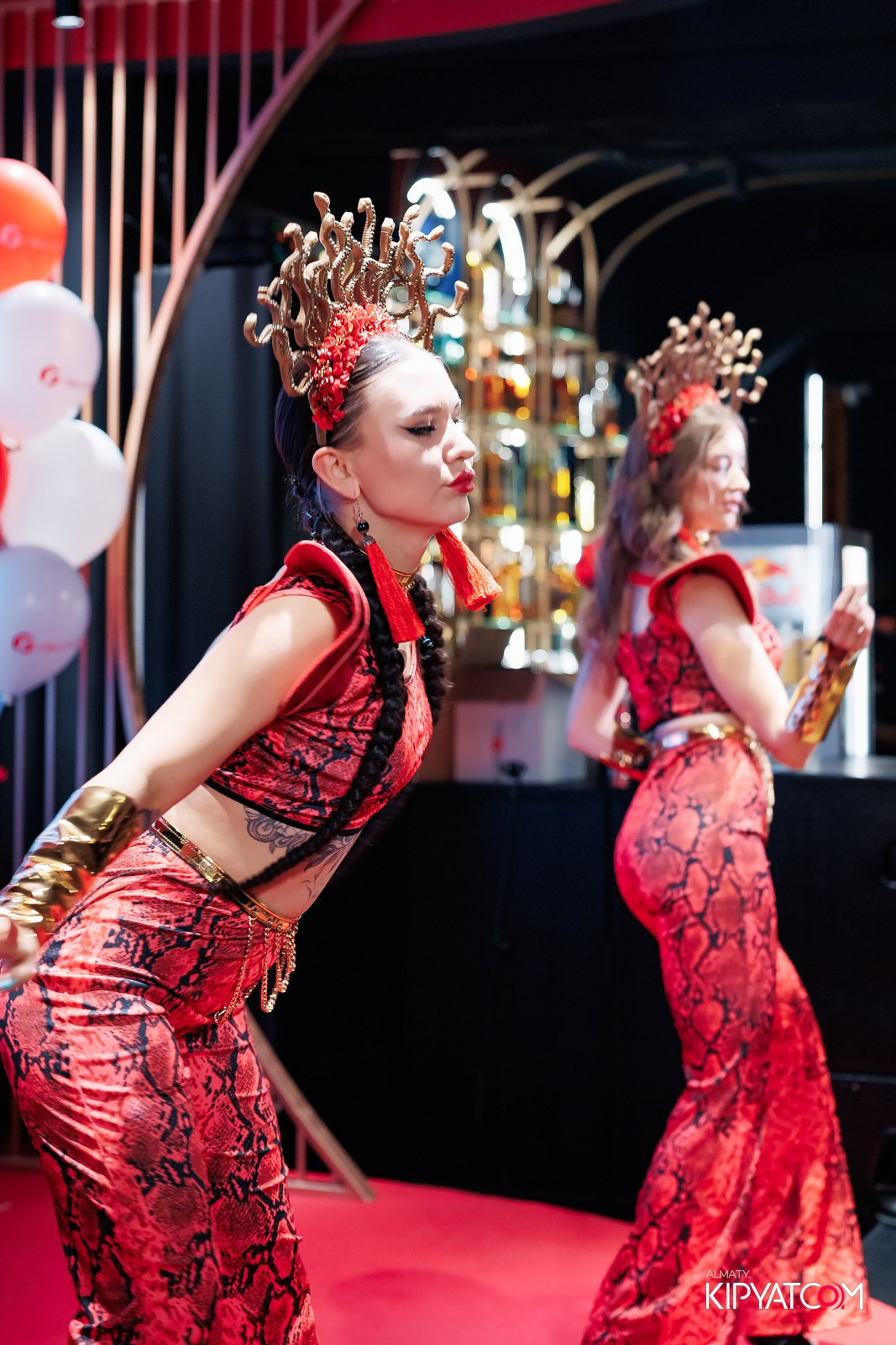 ЗАЯ, НА БИС. КИПЯТКОМ АЛМАТЫ! Фотосъемка мероприятий в Алматы