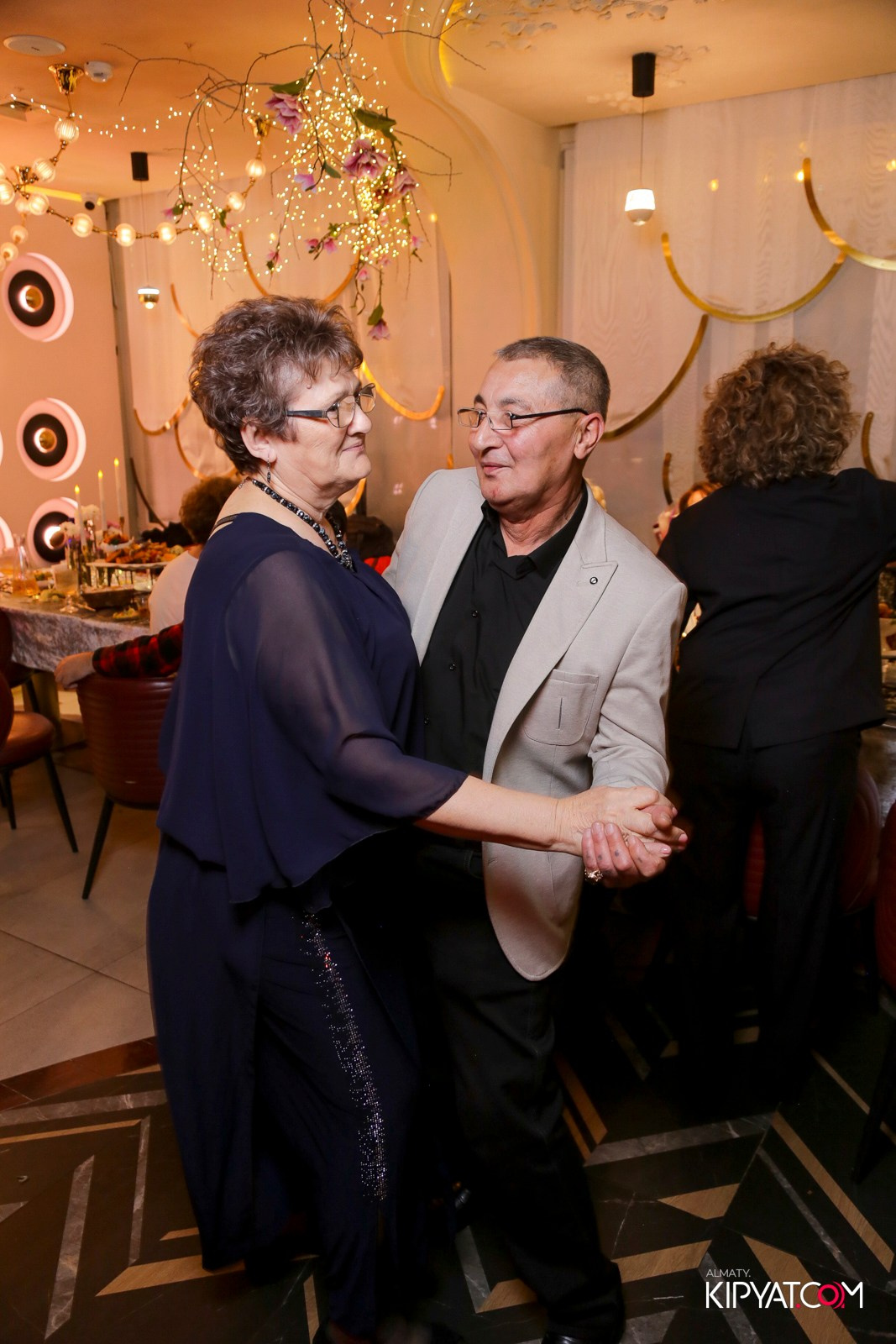 FORT VERNYI. КИПЯТКОМ АЛМАТЫ!