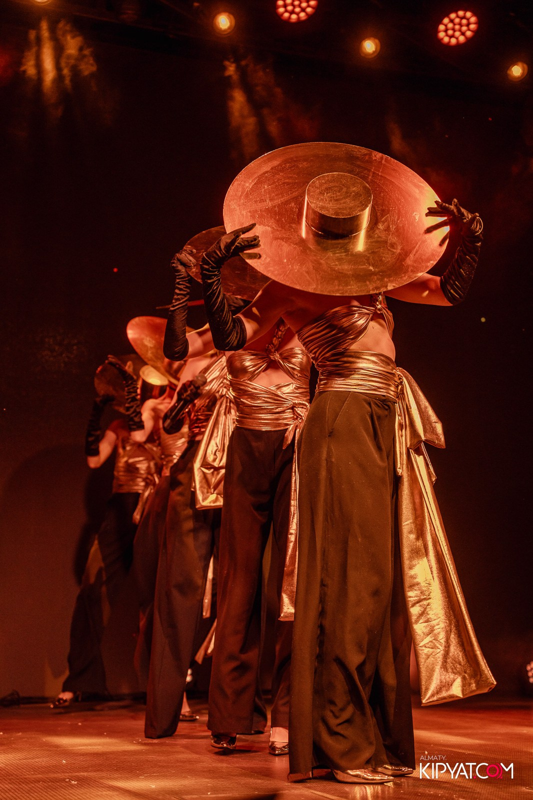 QUEEN. КИПЯТКОМ АЛМАТЫ!