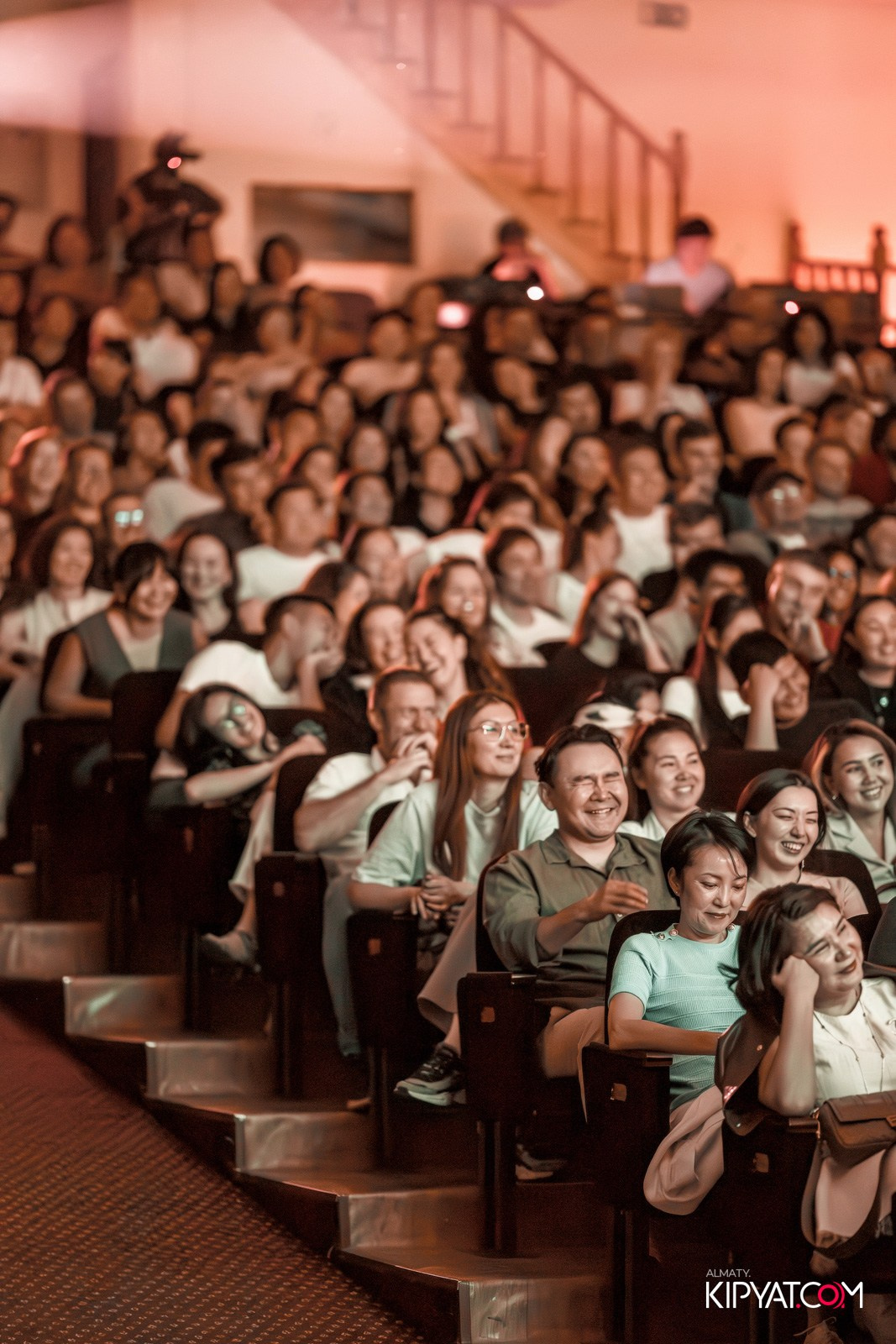 STAND UP КОНЦЕРТ АЛЕКСАНДА МЕРКУЛЬ. КИПЯТКОМ АЛМАТЫ!