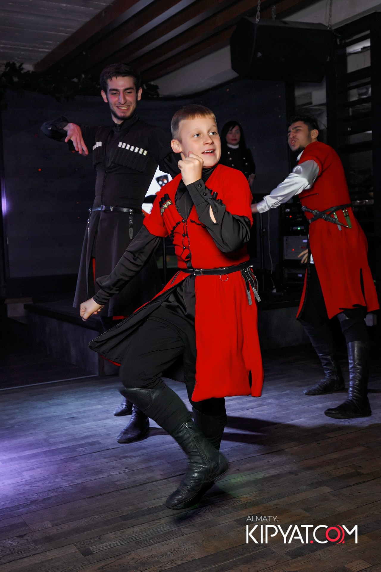 ВАХТАНГУРИ. КИПЯТКОМ АЛМАТЫ!