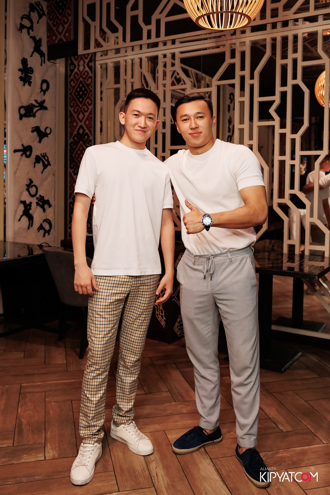 ЗАЯ, НА БИС. КИПЯТКОМ АЛМАТЫ!