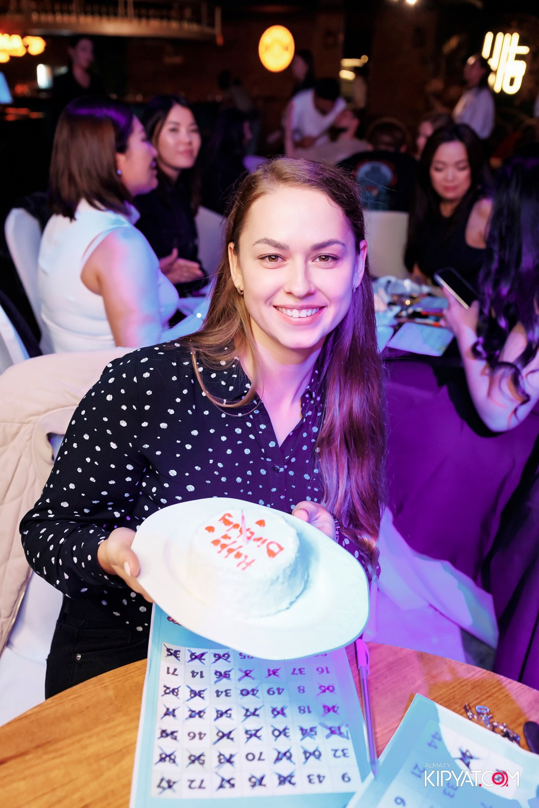 МУЗЫКАЛЬНОЕ ЛОТО В HIT RETRO. КИПЯТКОМ АЛМАТЫ!