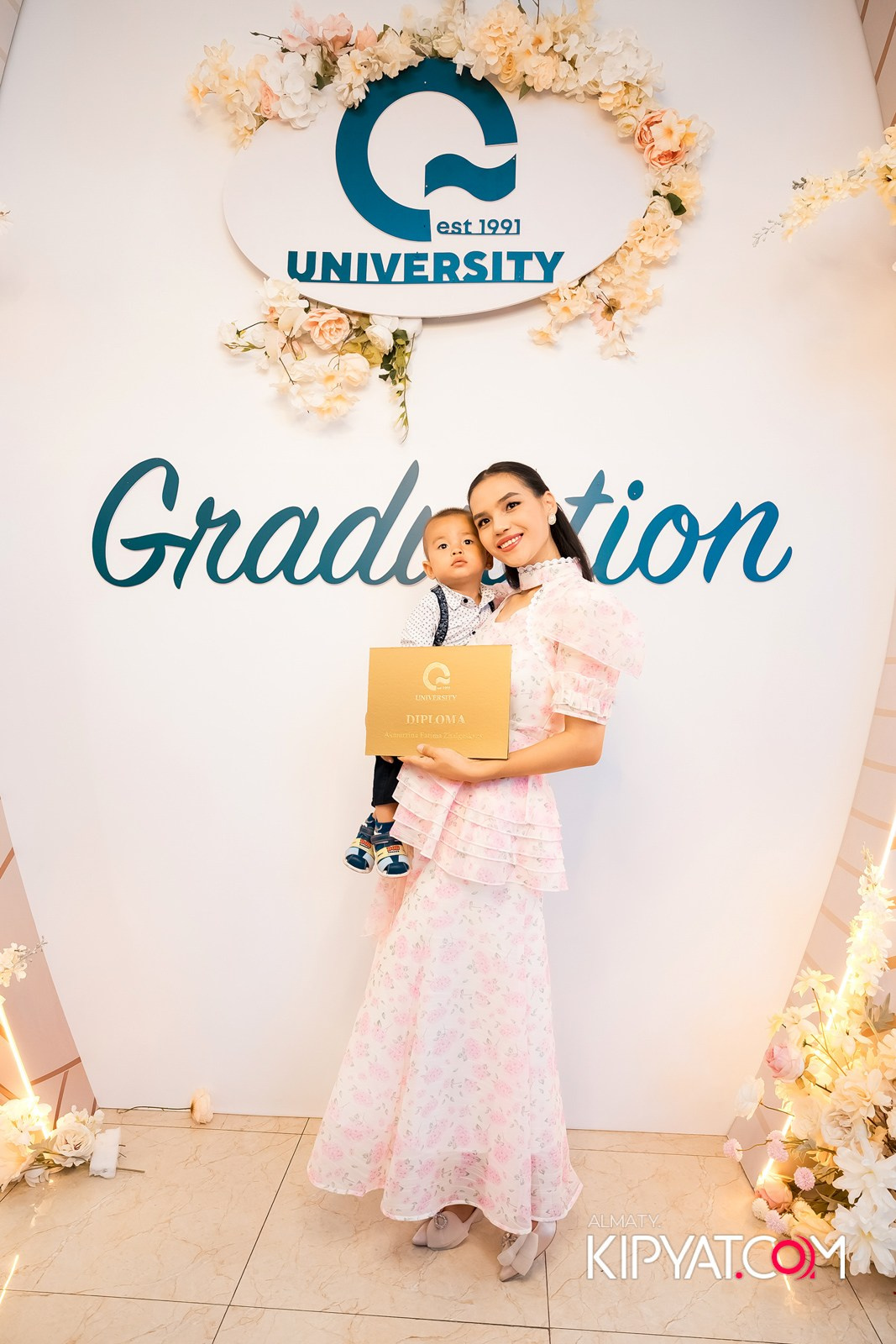 GRADUATION 2025 Q UNIVERSITY. КИПЯТКОМ АЛМАТЫ!