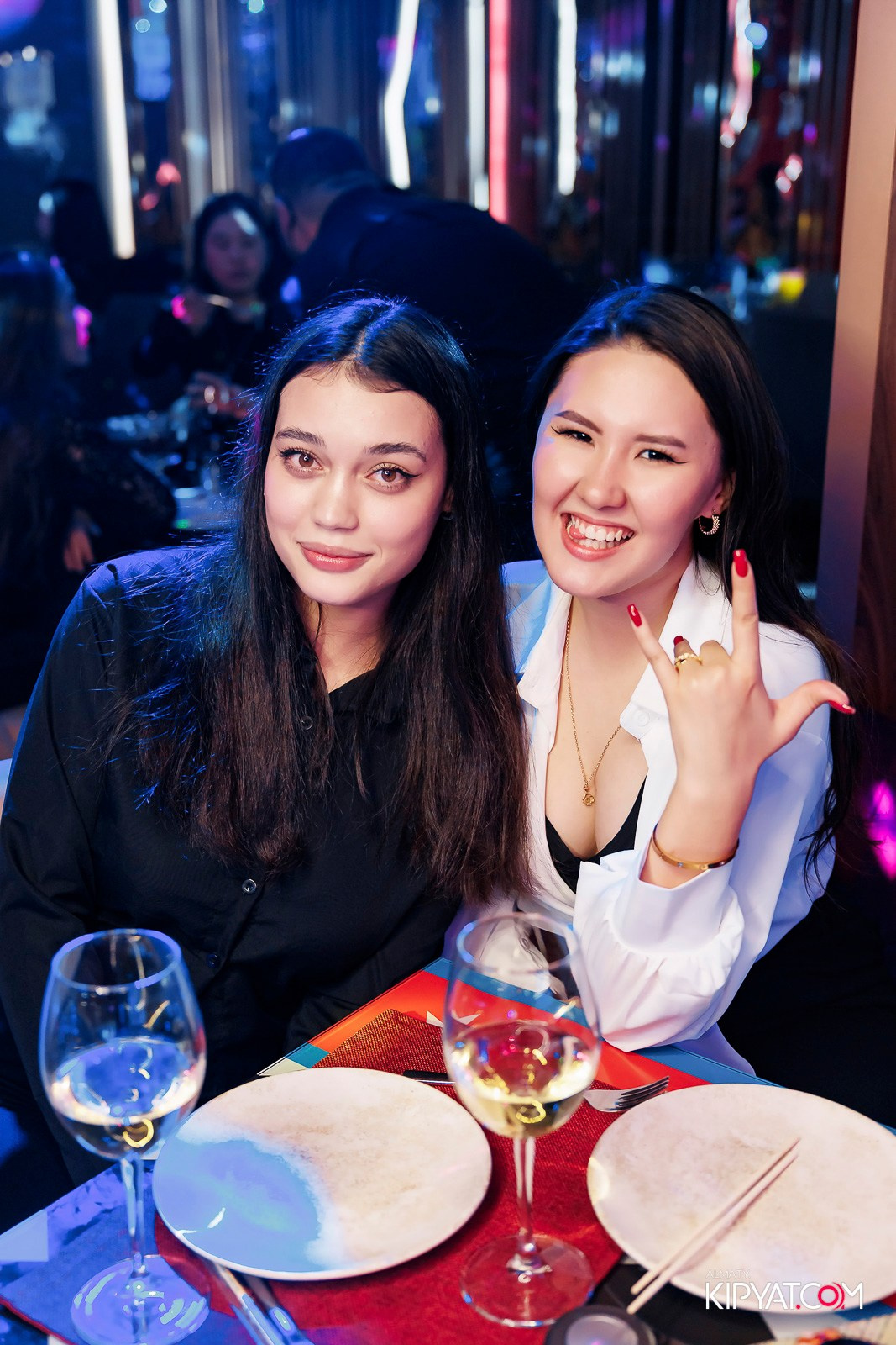 ЗАЯ, НА БИС. КИПЯТКОМ АЛМАТЫ!