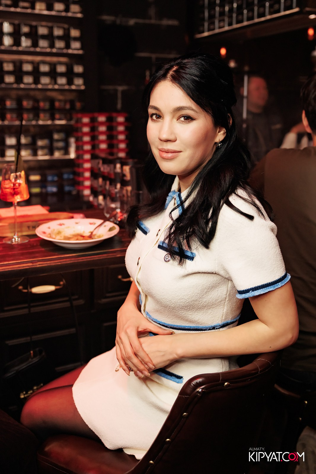 TANGIERS LOUNGE НА САТПАЕВА. КИПЯТКОМ АЛМАТЫ!