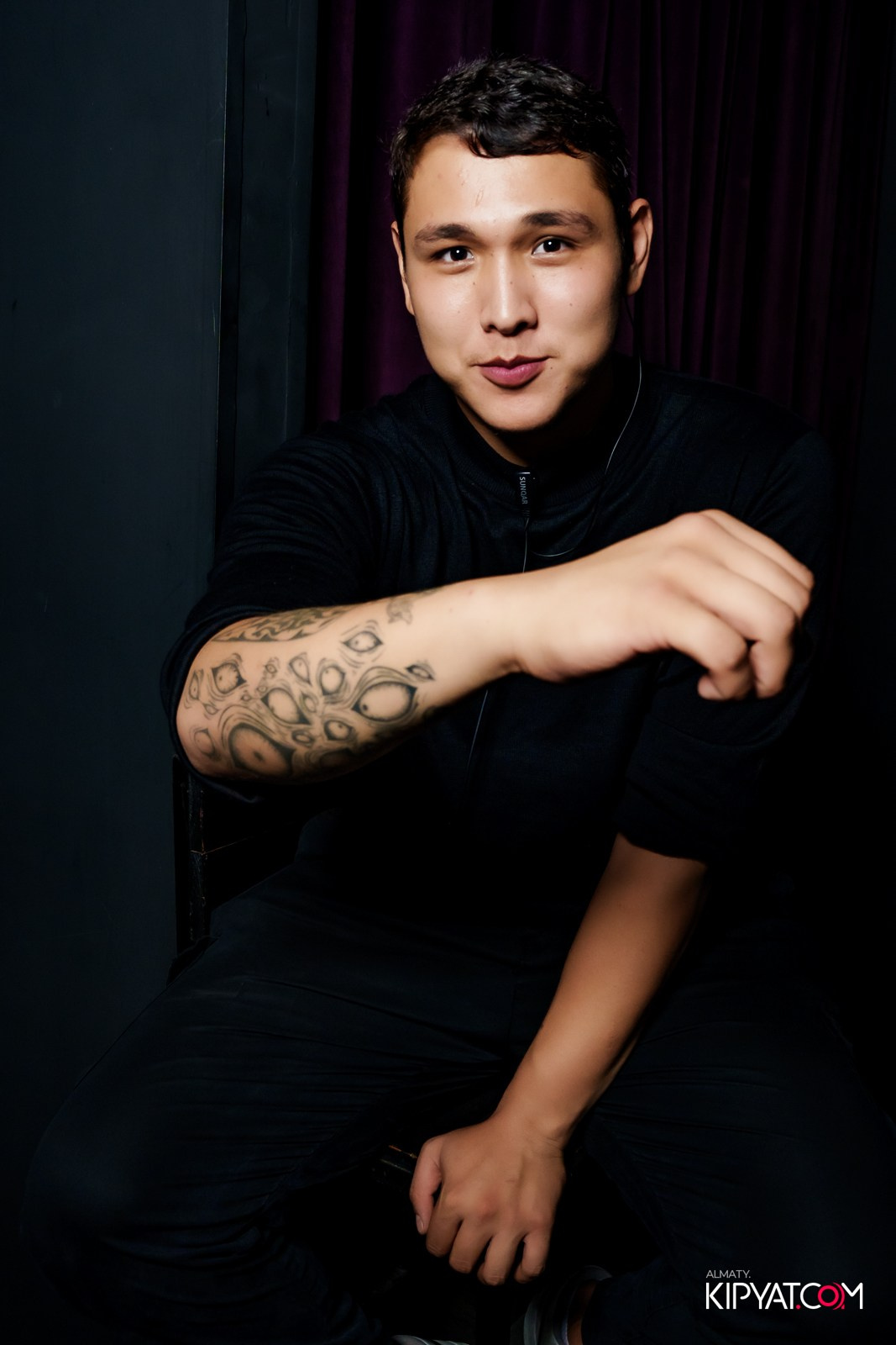 UYAT EMES BAR. КИПЯТКОМ АЛМАТЫ!