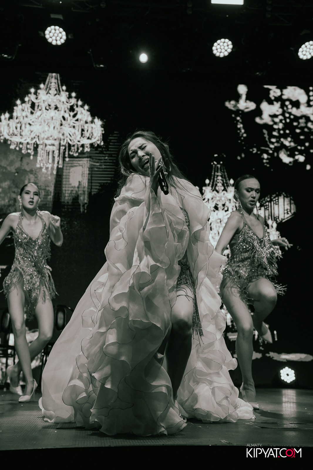 QUEEN. КИПЯТКОМ АЛМАТЫ!