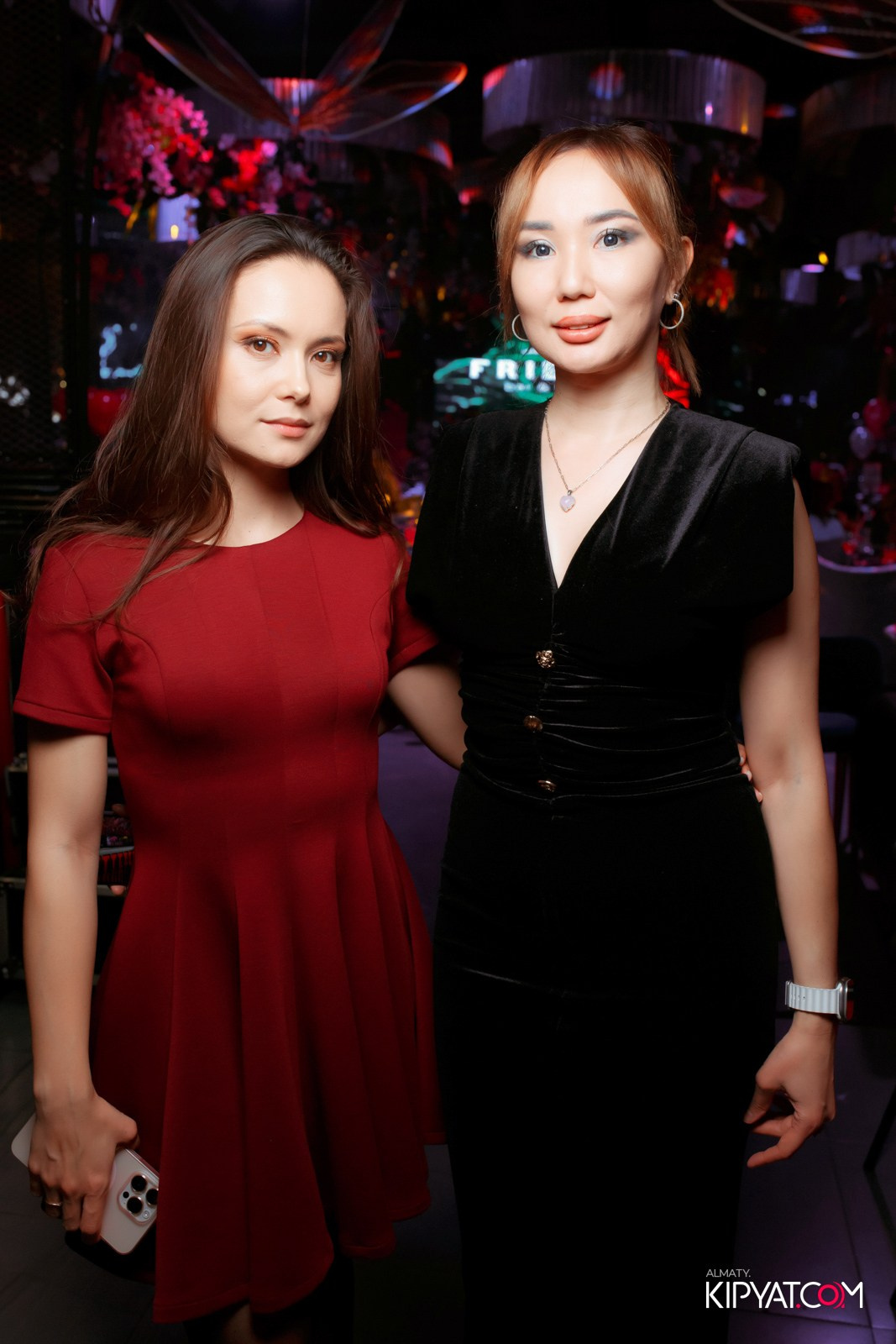 FRIENDS BAR & TERRACE. КИПЯТКОМ АЛМАТЫ!