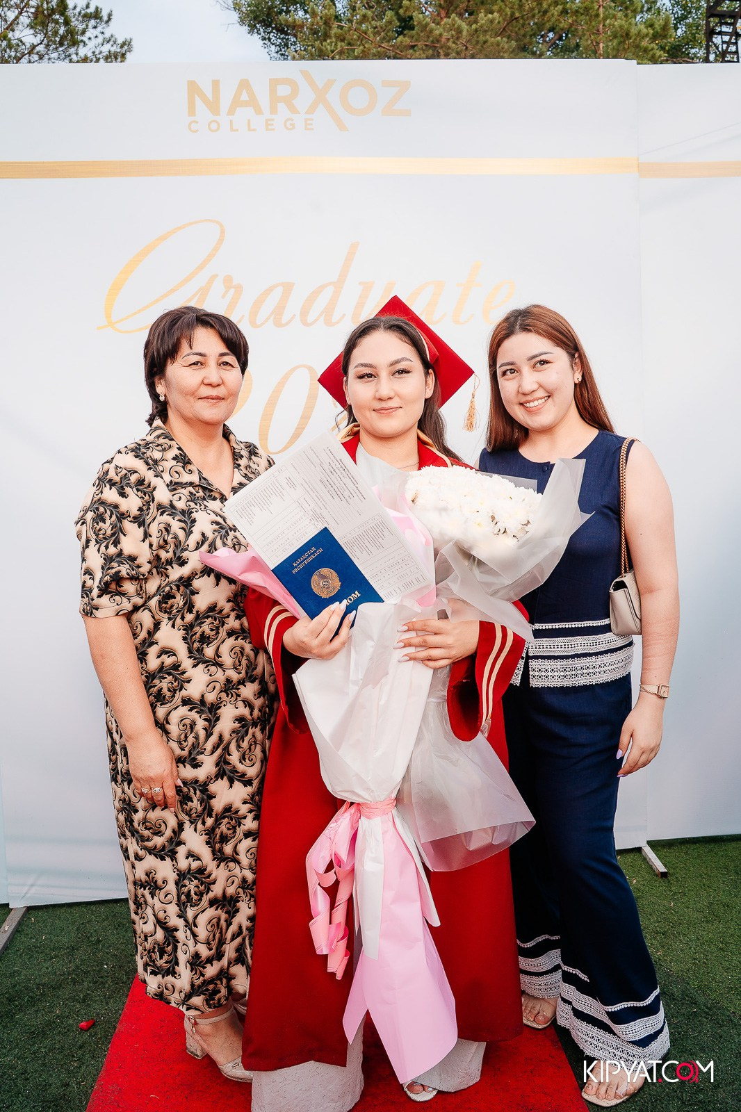 ВРУЧЕНИЕ ДИПЛОМОВ — НАРХОЗ КОЛЛЕДЖ. Part 1. КИПЯТКОМ АЛМАТЫ!