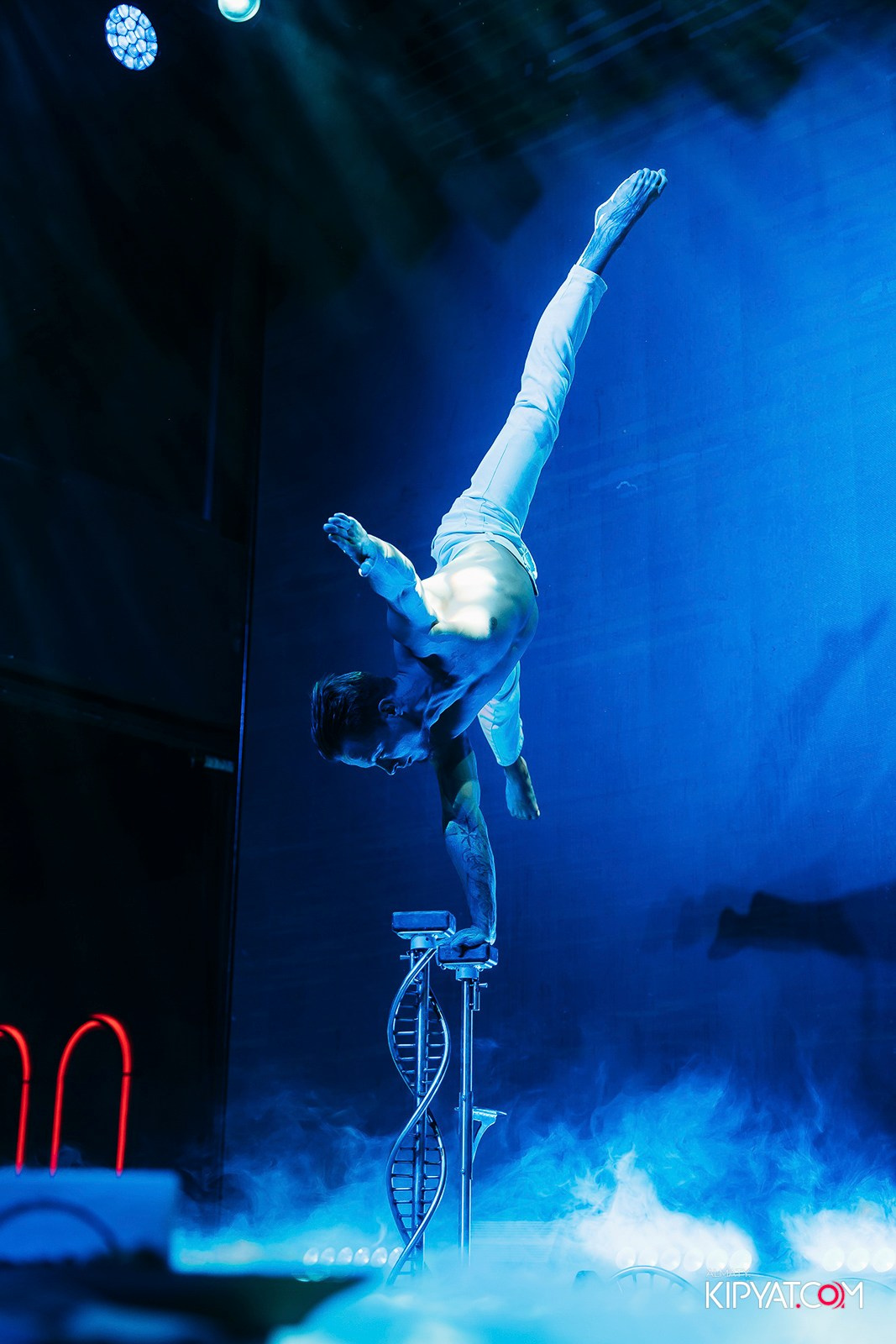 QUEEN. КИПЯТКОМ АЛМАТЫ!